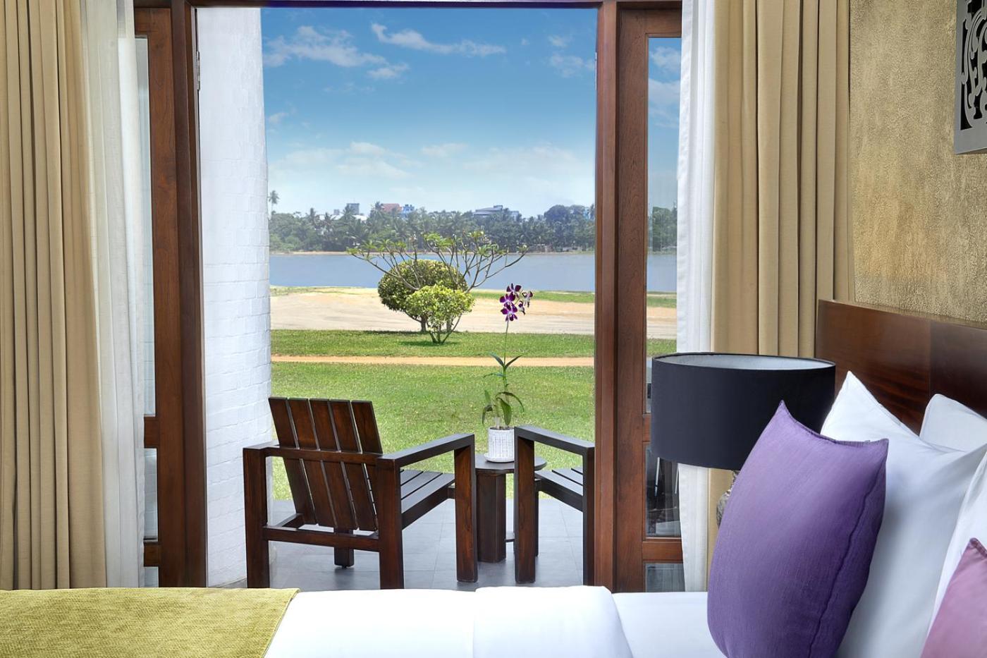 Avani Kalutara Resort Exterior foto
